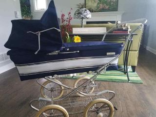 Vintage Saks Fifth Avenue Navy Carriage Single Seat Stroller