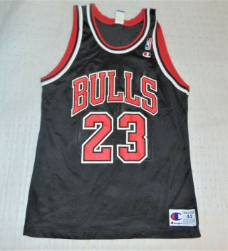 Vintage Champion 23 Michael Jordan Chicago Bulls Jersey Size 44