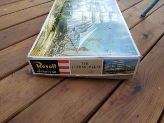 Vintage 1960 Revell The Thermopylae Model Sailboat Ship Kit H - 390: 34 in.  long 7