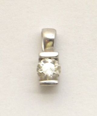 Small 9 Carat White Gold Set Pendant Diamond 0.  15cts Necklace Vintage Jewellery