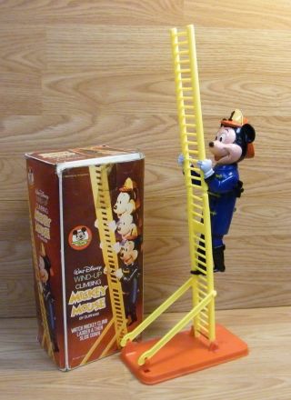 Vintage Walt Disney Wind - Up Fireman Mickey Mouse Climbing Ladder Toy 5780 READ 2