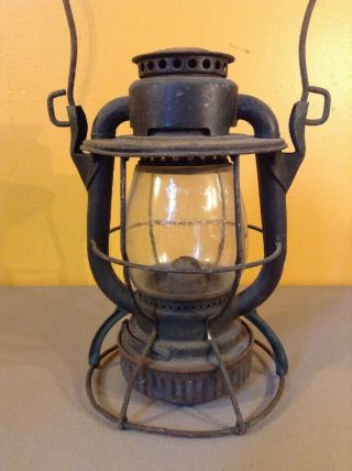 Vintage Dietz Nycs Vesta P.  & L.  E.  Pittsburgh Lake Erie Railroad Oil Lantern