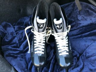 Vintage Micron Mx Hockey Skates.  Size 11.  Vg Pre - Owned Cond.  Made In Canada.