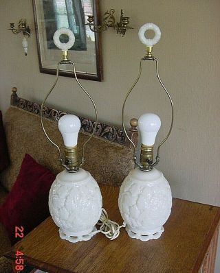 Vintage Pair Aladdin Alacite Table Lamps Oak Leaf Finials