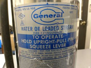 Vintage General 2 1/2 Gallon Water Pressurized Silver Fire Extinguisher WS/LS900 2