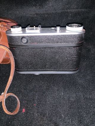 Vintage 35mm camera Futura Prontor S V Germany W/ Case 4