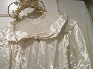 Vintage 1946 Satin Bridal Gown Veil and Head Piece/Crown - 4