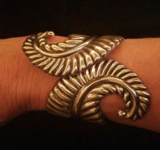 Vintage Old Mexico Sterling Silver Hinged Cuff Bracelet Signed Hallmark 44.  8g