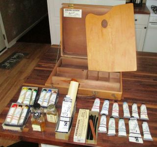Vintage Grumbacher Artist Box Painting Supplies Oil Paints