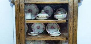 VINTAGE REMINISCENCE CURVED FRONT DISPLAY CHINA CABINET WITH FULL SET CHINA 2