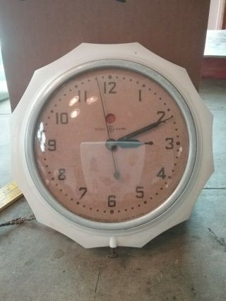 Vintage General Electric Wall Clock Model 2f02
