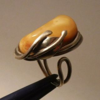Vintage Handmade Sterling Silver Natural Egg Yolk Amber Ring Size 7 Sizeable