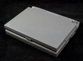 Vtg Macintosh Mac PowerBook 165 Laptop w/ Battery & Charger OS 7.  1 1993 2