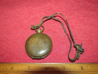Vintage Waltham Wwii U.  S Military Pocket Compass,  Brass & Glass Great