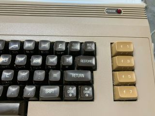 Vintage Commodore 64 Computer - Power Light Comes on - No power supply Z Missing 3