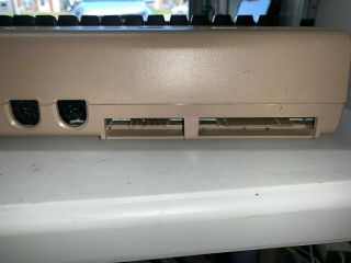 Vintage Commodore 64 Computer - Power Light Comes on - No power supply Z Missing 5