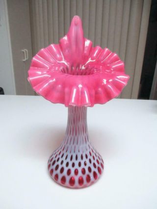 Vintage Fenton Glass Cranberry Opalescent Jack In The Pulpit Honeycomb Vase