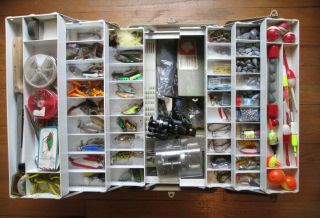 Vintage Adventurer 1999 Tackle Box Loaded - Filled With Lures,  Gear,  Equipment