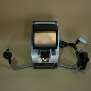 GOKO 8mm Editor Viewer with Motor G - 3003 | Vintage Made in Japan | Lamp Turns On 2