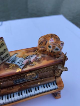 vintage limoges trinket box peint main Upright Piano with Candelabra And Cat 5