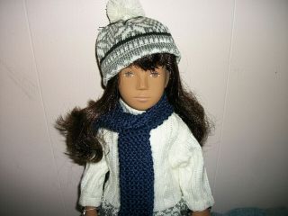 Vintage Sasha Brunette Doll In Outfit Wrist Tag Near
