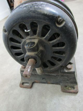 Antique Vintage Bodine electric ac motor 4