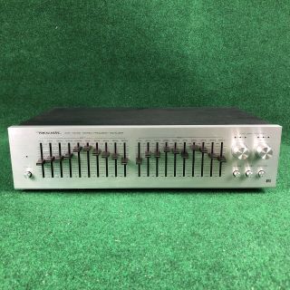 Vtg Realistic 31 - 2000a Wide Range Stereo Frequency 10 - Band Equalizer -