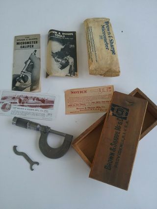 Vintage Brown & Sharpe 0 - 1 " Micrometer Caliper 8 W/ Wooden Box