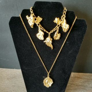 Vtg Disney Avon Kid Snow White Necklace Charm Bracelet Earrings Set Gold Tone
