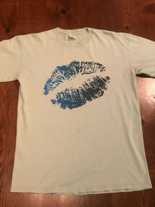 Supreme Kiss Lips Tee Shirt 2002 RARE Large Box Logo Vintage t - shirt 2003 3