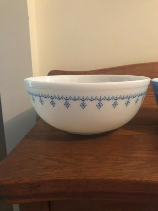 Set of 4 Vintage Pyrex Blue/White Snowflake Garland Mixing Bowls 401 402 403 404 2