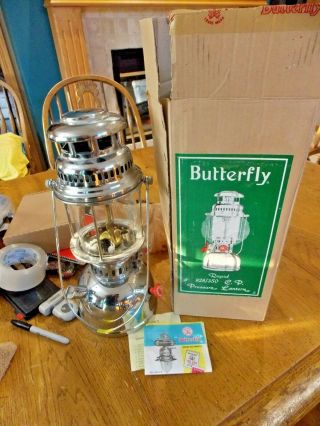 Vintage Butterfly 828/350 Pressure Kerosene Lantern W Box Fired Once