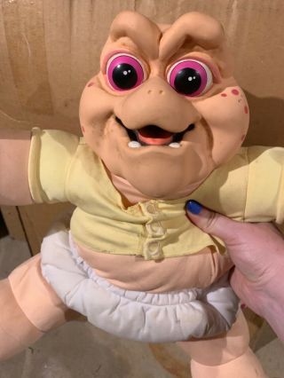 Vintage Baby Sinclair Dinosaurs Tv Show Talking Doll Disney Hasbro Pull String