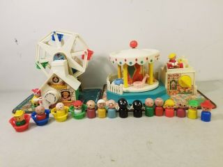 Vtg Fisher Price 969 Ferris Wheel,  111 Merry - Go - Round,  15 Little People & Dogs
