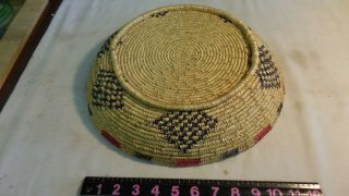 Vintage Handwoven Basket/Tray with Brown and Natural Diamond Shape Designs 5