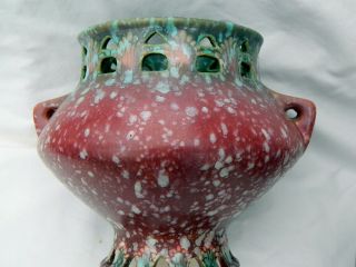 Pottery Art Spongeware Spatter Vases (2) Fleur de Lis Cutout Red Green Vintage 3