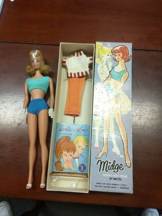 1962 - 63 Vintage Midge - Barbies Best Friend Doll - Stock 860 Blonde