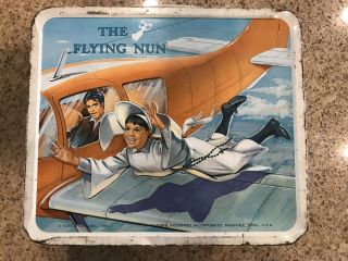 Rare Vintage The Flying Nun (sally Fields) 1968 Metal Lunch Box