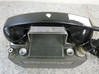 Vintage Motorola PT - 300 Handie Talkie FM Portable Lunchbox Radio Phone 2