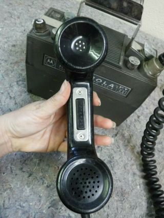 Vintage Motorola PT - 300 Handie Talkie FM Portable Lunchbox Radio Phone 8