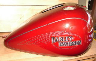 Vintage Harley Davidson H - D Motorcycle Gas Fuel Tank Softail ?