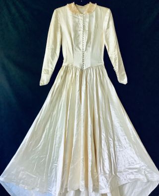 Vtg 40s 50s Ivory Satin Princess Full Skirt Trained Wedding Dress Bridal Gown Xs