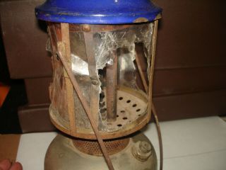 Vintage American Gas Machine Ready lite lantern blue top AGM 2