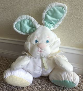 Vintage 1988 Fisher Price Baby Puffalumps White Plush Bunny W/rattle
