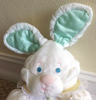 VINTAGE 1988 FISHER PRICE BABY PUFFALUMPS WHITE PLUSH BUNNY w/RATTLE 2