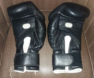 Vintage Tuf - Wear Boxing Gloves for Collectors 3