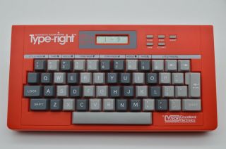 Vtg 1985 V - Tech Type - Right Interactive Teaching Electronic Typing Tutor Keyboard