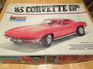 Monogram 1965 Corvette Sting Ray 1/8 Scale Model Kit - -