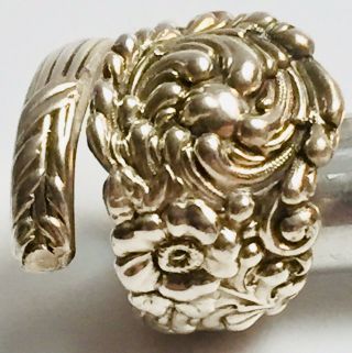 Vintage Reed & Barton Sterling Silver Flowered Spoon Ring Size: 7.  5 - 9