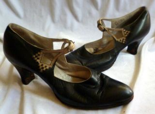 Vintage 1920s Black Leather Shoes Size 8 1/2 Art Deco